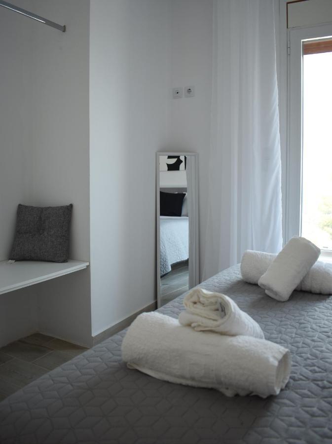 Apartamento Nera'S View Epidaurus Exterior foto